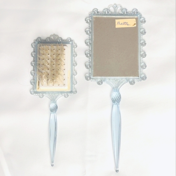 Vintage Children's Clear Blue Plastic Hand Mirror and Brush Set - Little Girl - Picture 3 of 9